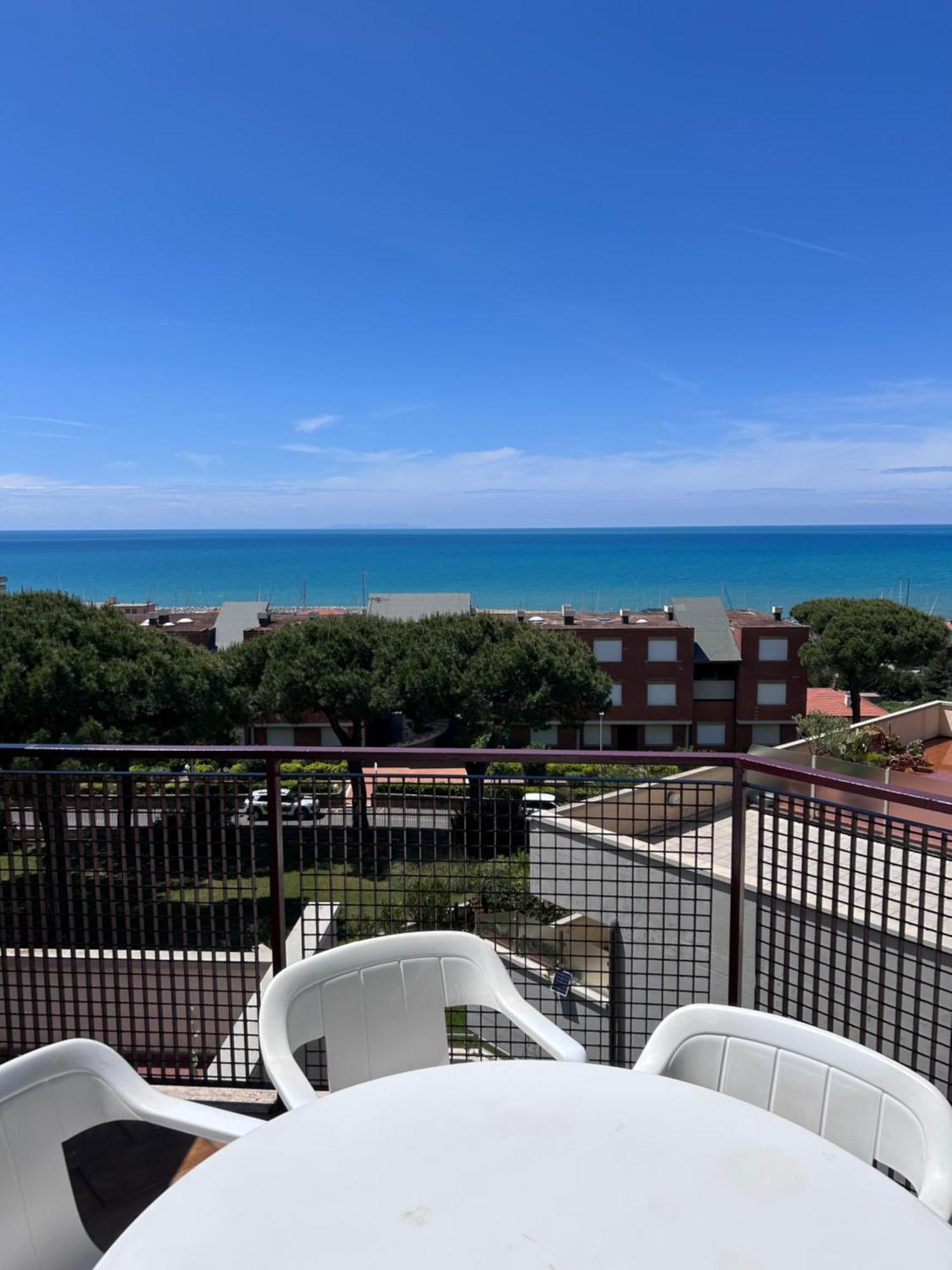 Residenze Etruria Aparthotel Σαν Βιντσέντσο Εξωτερικό φωτογραφία